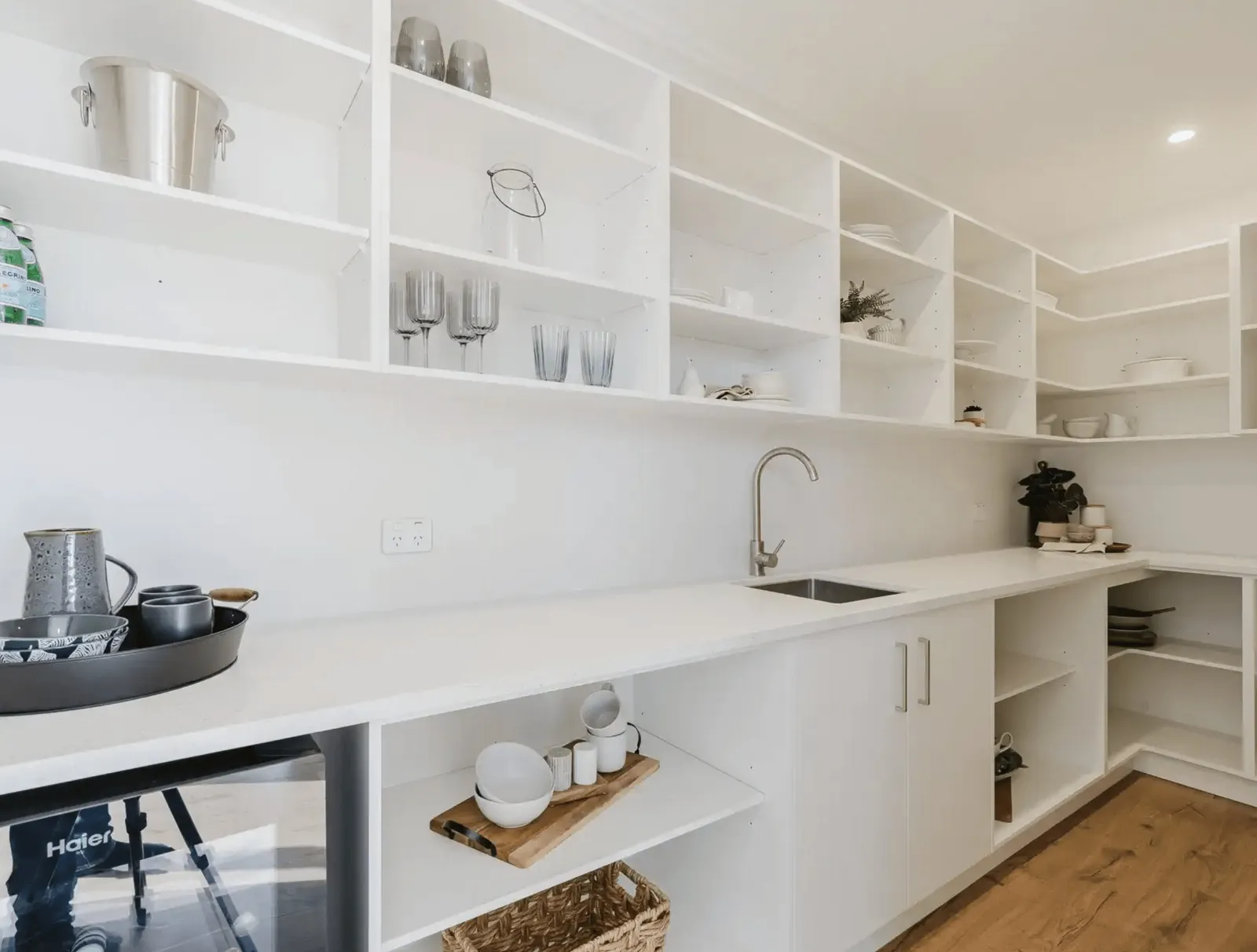 Image of light filled white scullery in Collinson Street, Pirongia new home, by Waikato residential builders Whitechurch Construction Limited.