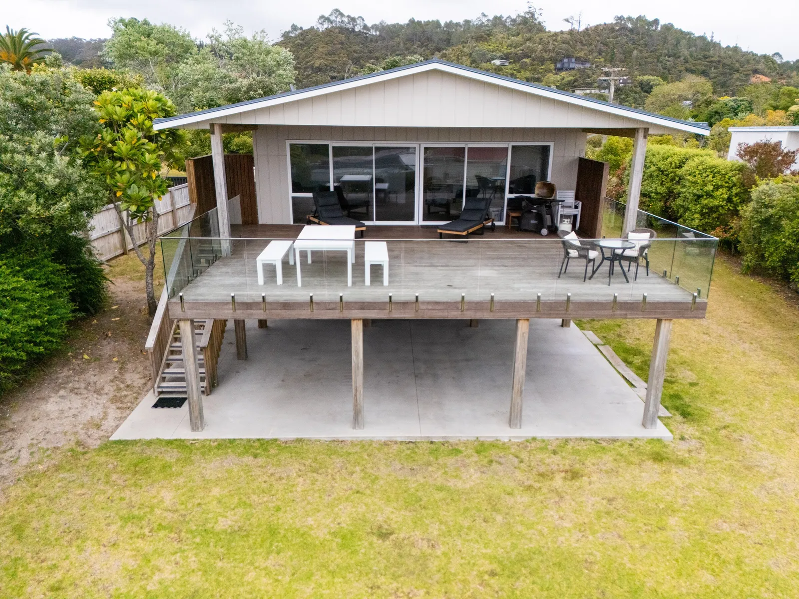 Exterior images of Riverview Road, renovated home by Whitechurch Construction, Waikato residential builders.