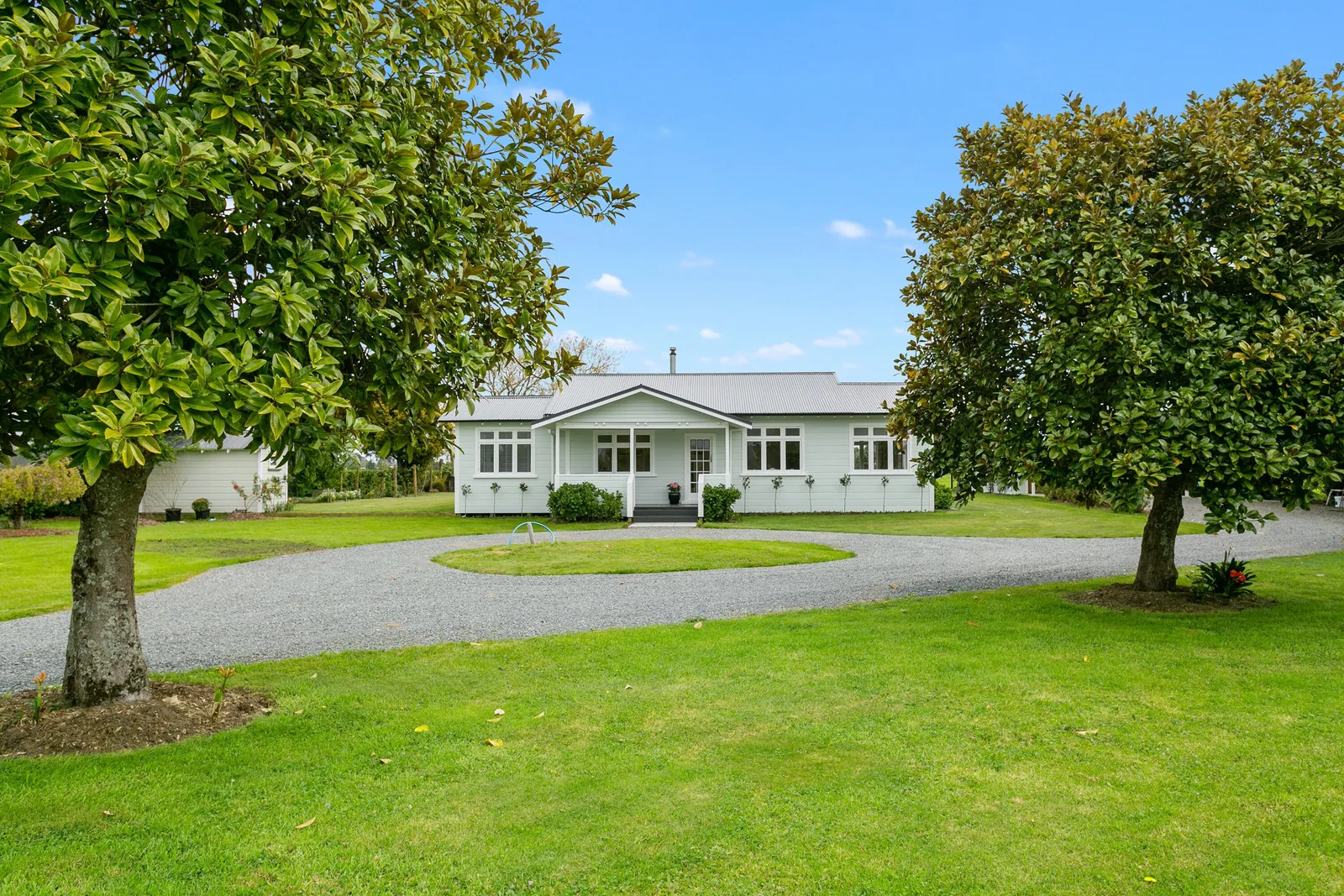 Oakshott Road by Whitechurch Construction