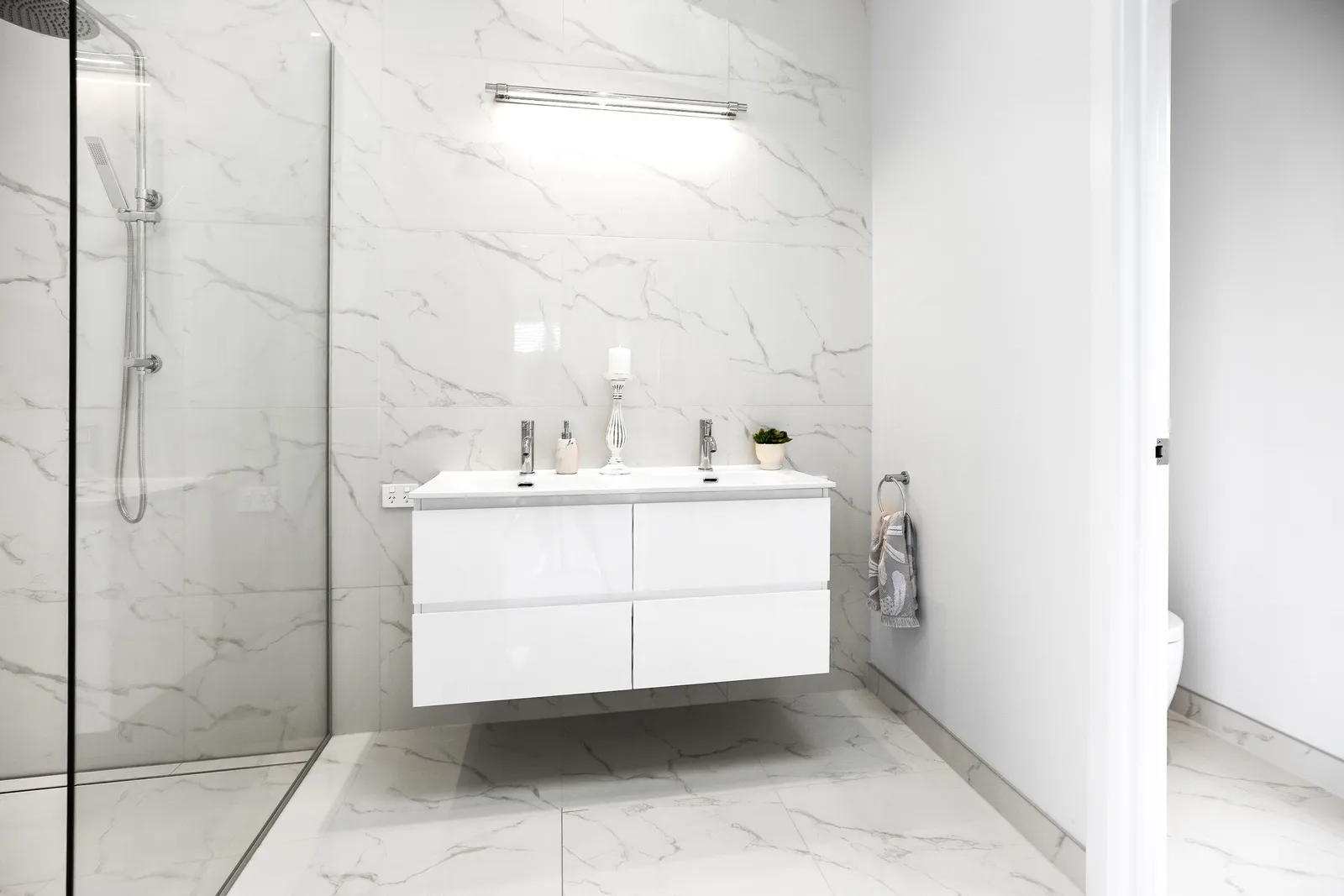 Interior of the Gateway Drive home built by Whitechurch Construction