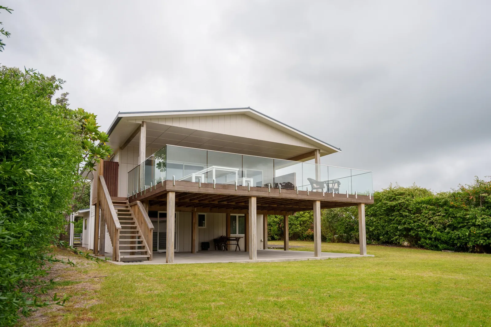 Riverview Road by Whitechurch Construction