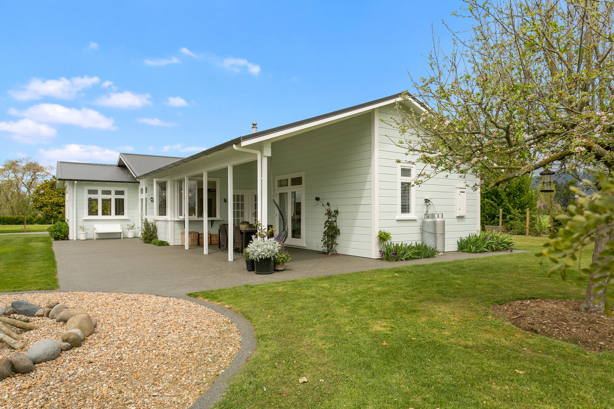 Oakshott Road after renovation by Whitechurch Construction